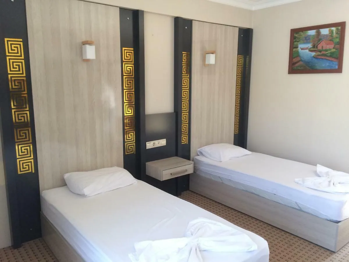 Haciely Thermal Otel 代尼兹利 民宿